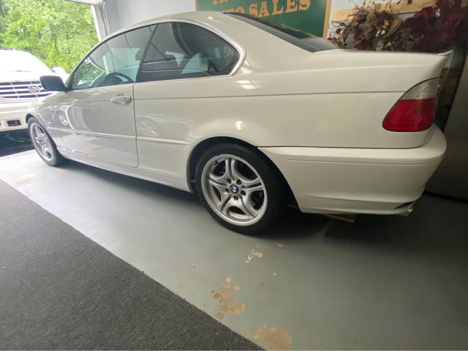 2003 BMW E46 330i & 330Ci - Image 3 of 10