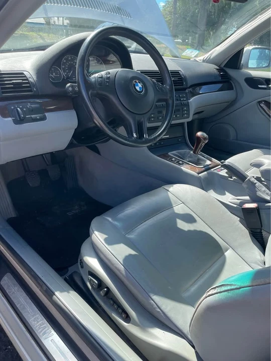 2003 BMW E46 330i & 330Ci - Image 9 of 16