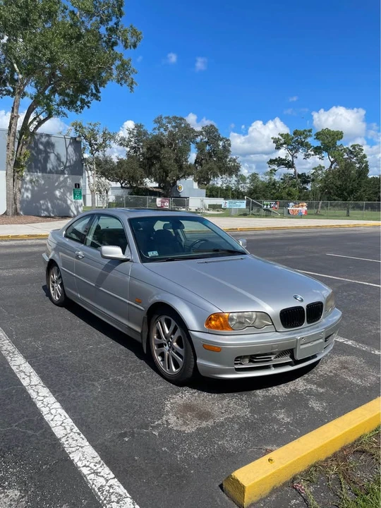 2003 BMW E46 330i & 330Ci - Image 8 of 16