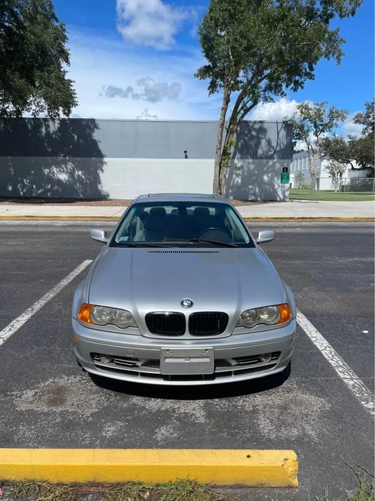 2003 BMW E46 330i & 330Ci - Image 7 of 16