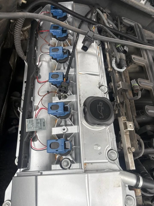 2003 BMW E46 330i & 330Ci - Image 4 of 5