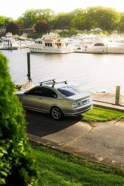 2003 BMW E46 330i & 330Ci - Image 2 of 8