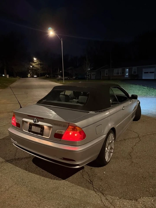 2003 BMW E46 330i & 330Ci - Image 4 of 6