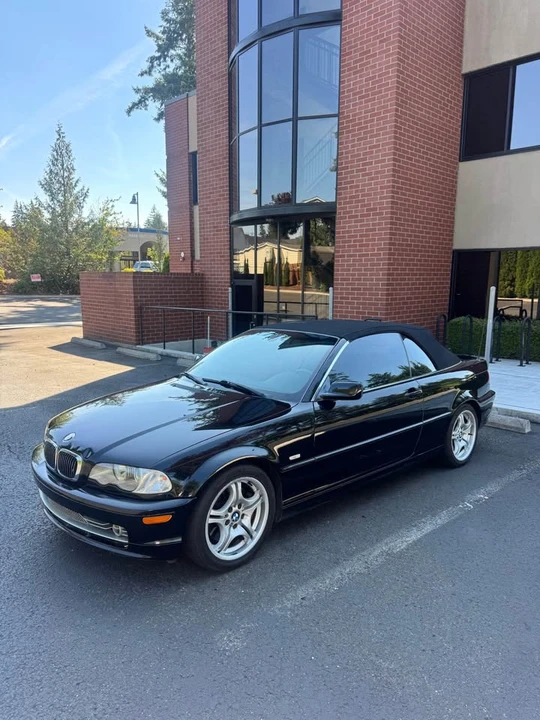 2003 BMW E46 330i & 330Ci - Image 2 of 10
