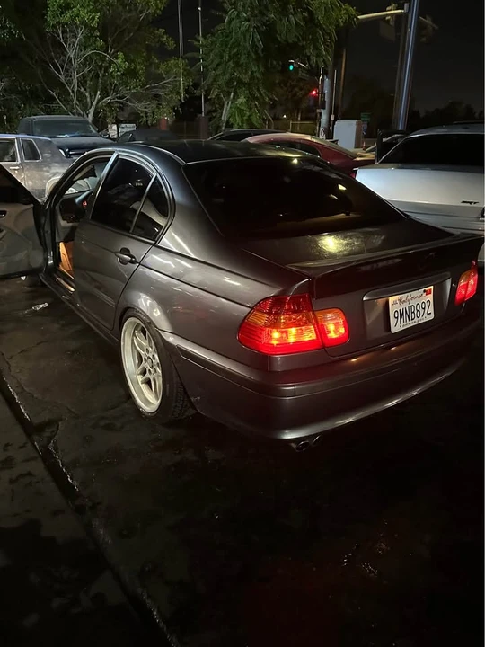 2003 BMW 3 Series - Image 4 of 5