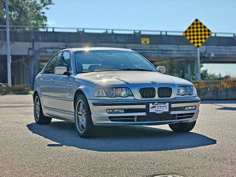 2003 BMW 3-Series 330i Sedan