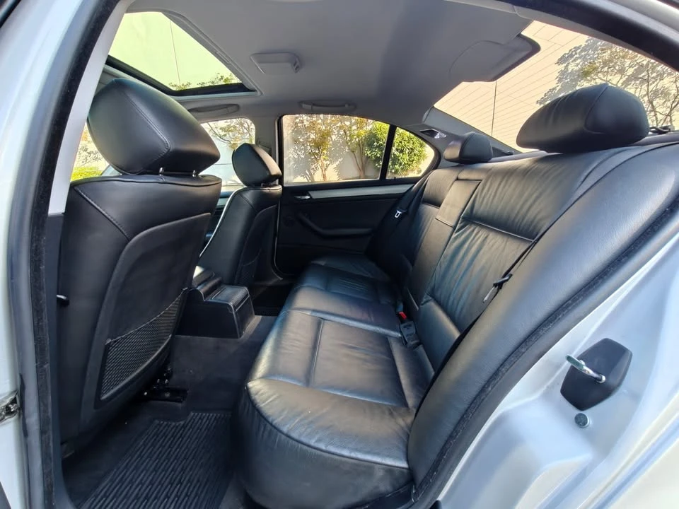 2003 BMW E46 330i & 330Ci - Image 13 of 18