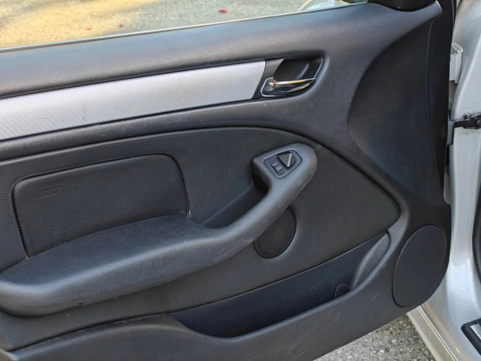 2003 BMW E46 330i & 330Ci - Image 14 of 18