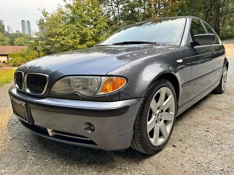 2003 BMW 3-Series 330i Sedan