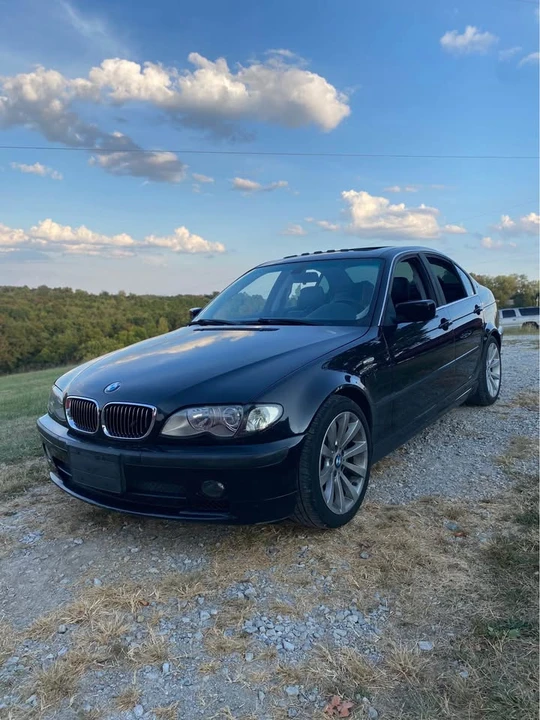 2003 BMW E46 330i & 330Ci - Image 3 of 12