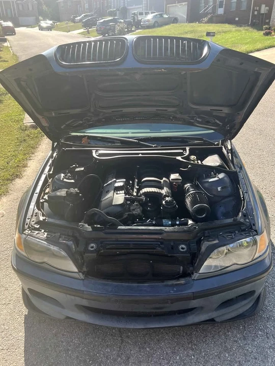 2003 BMW E46 330i & 330Ci - Image 4 of 6