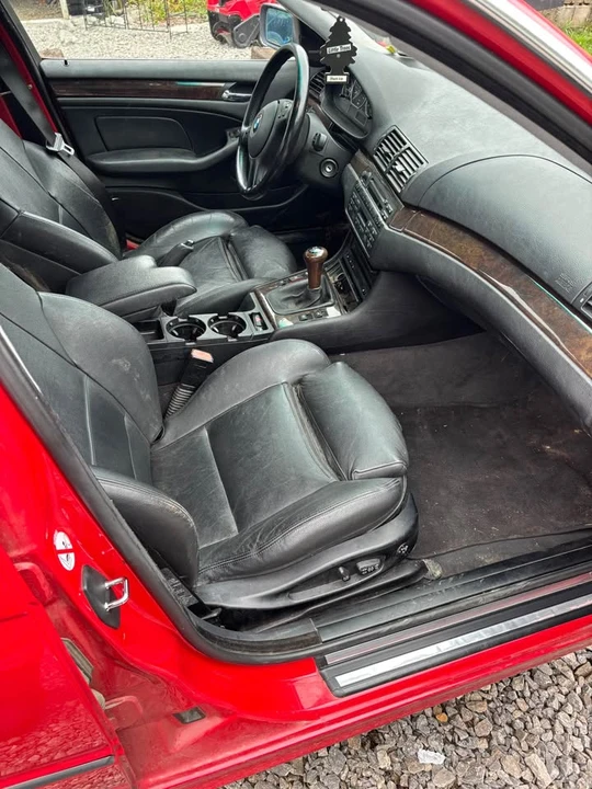 2003 BMW E46 330i & 330Ci - Image 4 of 6