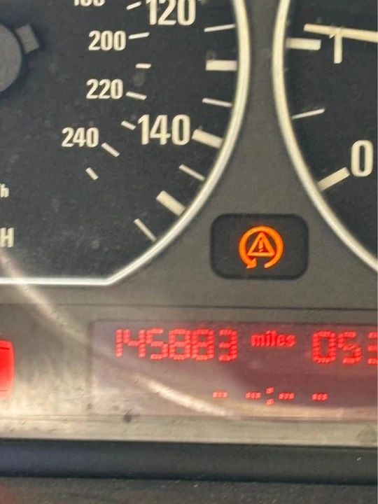 2003 BMW E46 330i & 330Ci - Image 6 of 6