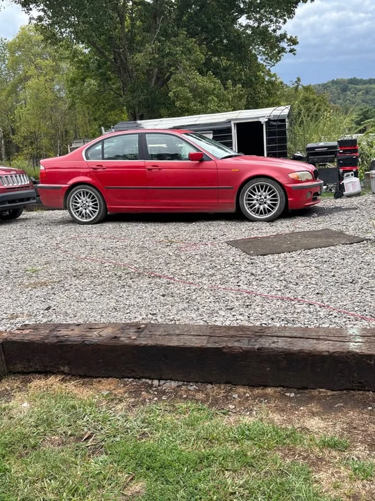 2003 BMW E46 330i & 330Ci - Image 2 of 6