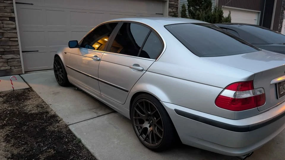 2003 BMW E46 330i & 330Ci - Image 4 of 6