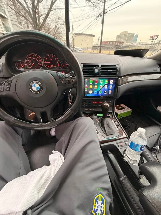 2003 BMW E46 330i & 330Ci - Image 12 of 13