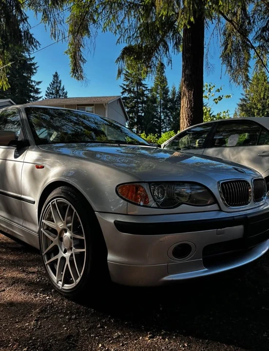 2003 BMW E46 330i & 330Ci - Image 2 of 9