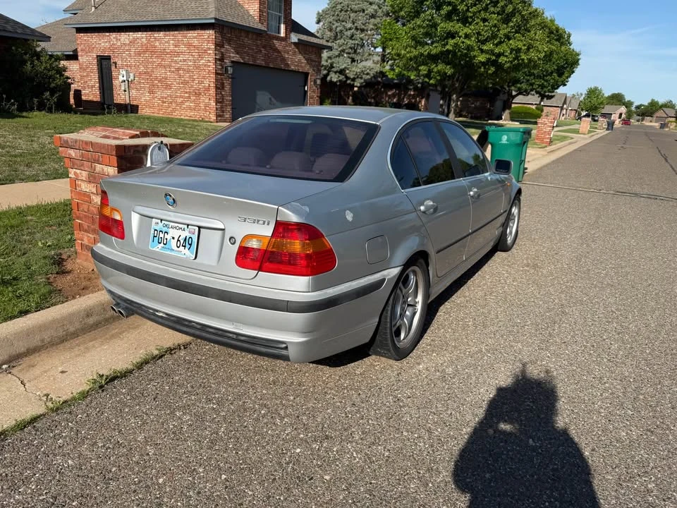 2003 BMW E46 330i & 330Ci - Image 3 of 4