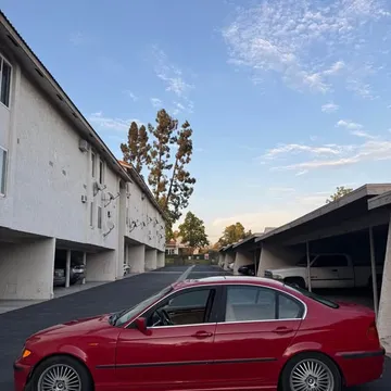 2003 BMW 3 Series 330i Sedan