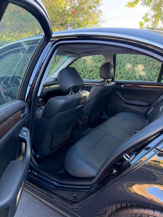 2003 BMW E46 330i & 330Ci - Image 10 of 20