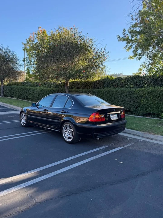 2003 BMW E46 330i & 330Ci - Image 4 of 20