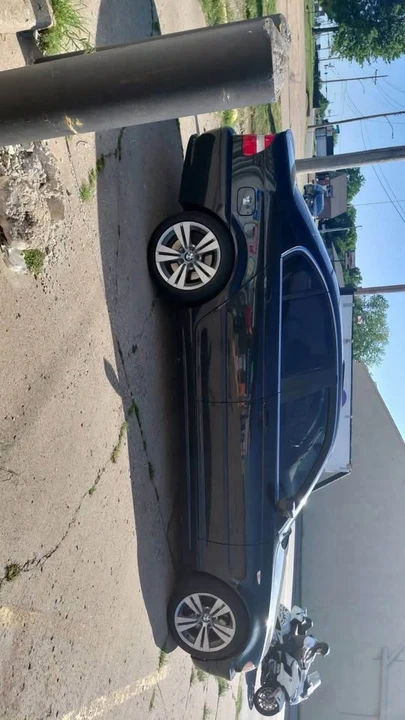 2003 BMW E46 330i & 330Ci - Image 7 of 8