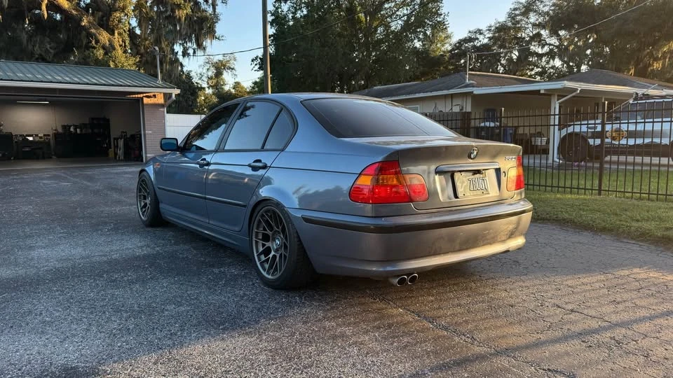 2003 BMW E46 330i & 330Ci - Image 3 of 11