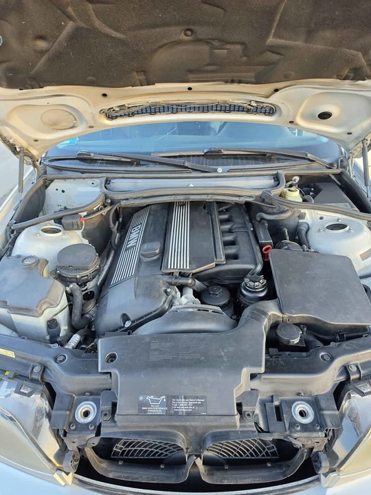 2003 BMW E46 330i & 330Ci - Image 11 of 11