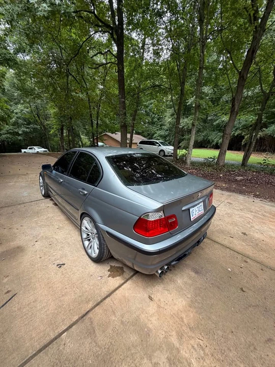 2003 BMW E46 330i & 330Ci - Image 3 of 17