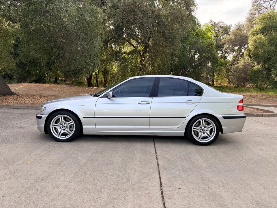 2003 BMW E46 330i & 330Ci - Image 3 of 17