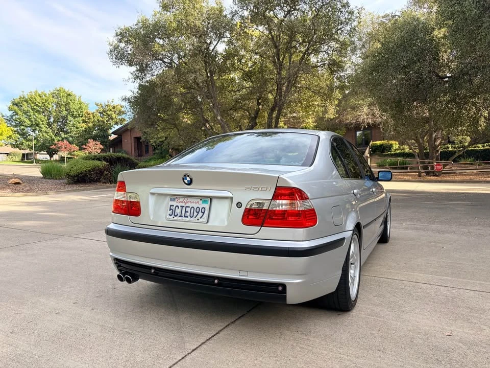 2003 BMW E46 330i & 330Ci - Image 6 of 17