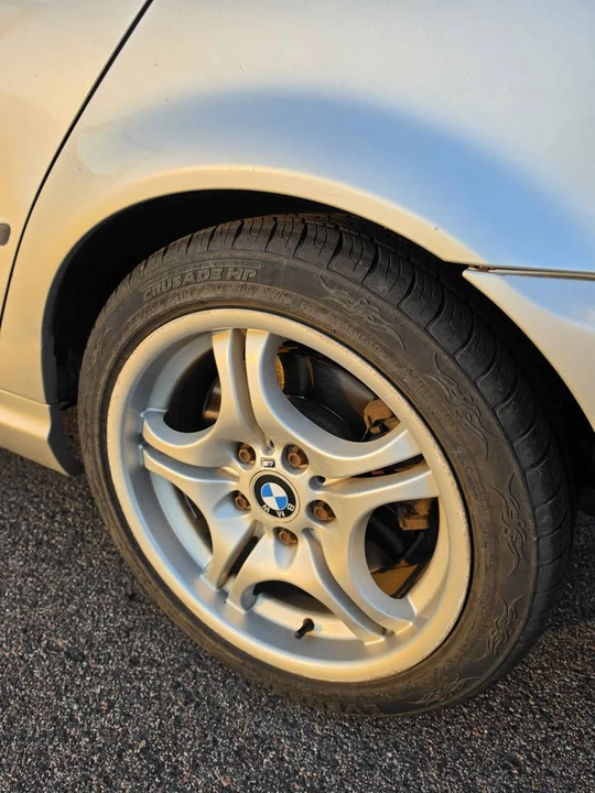 2003 BMW E46 330i & 330Ci - Image 6 of 11