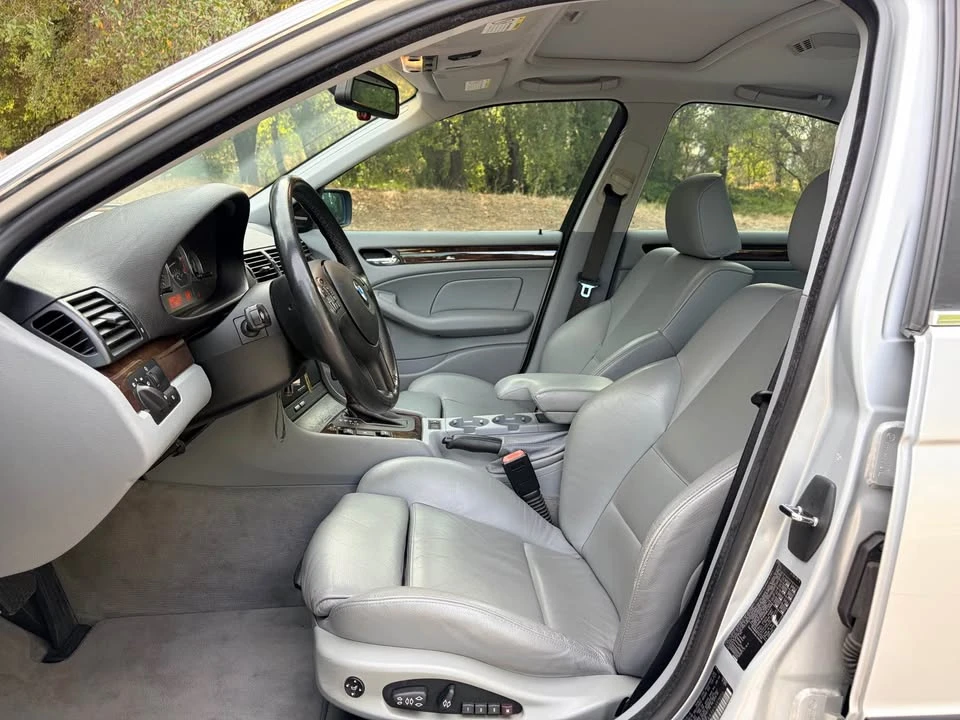 2003 BMW E46 330i & 330Ci - Image 11 of 17