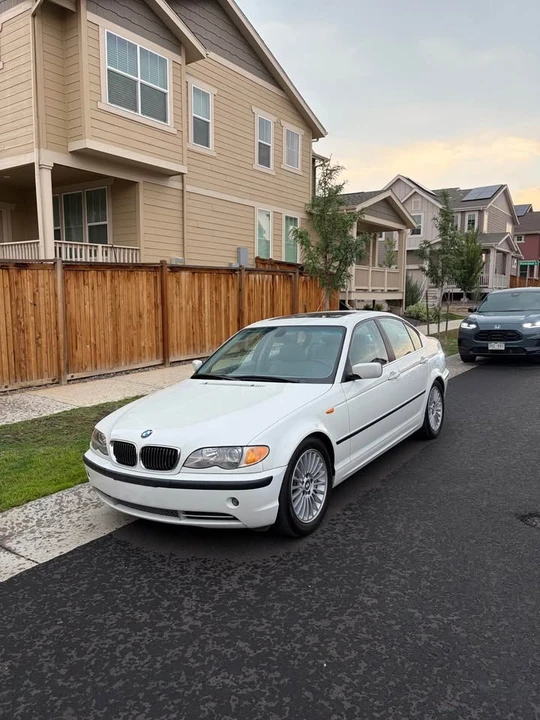 2003 BMW E46 330i & 330Ci - Image 2 of 6