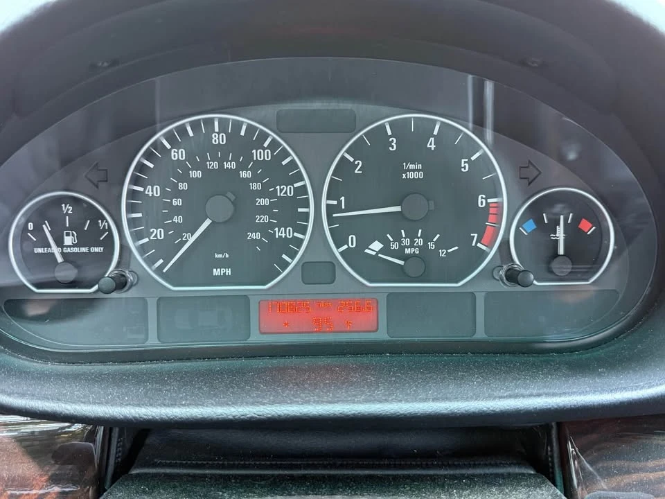 2003 BMW E46 330i & 330Ci - Image 7 of 12