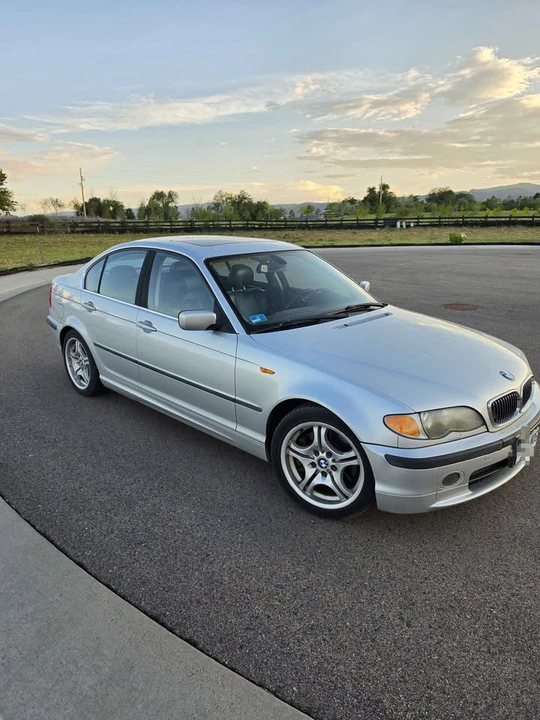 2003 BMW E46 330i & 330Ci - Image 2 of 11