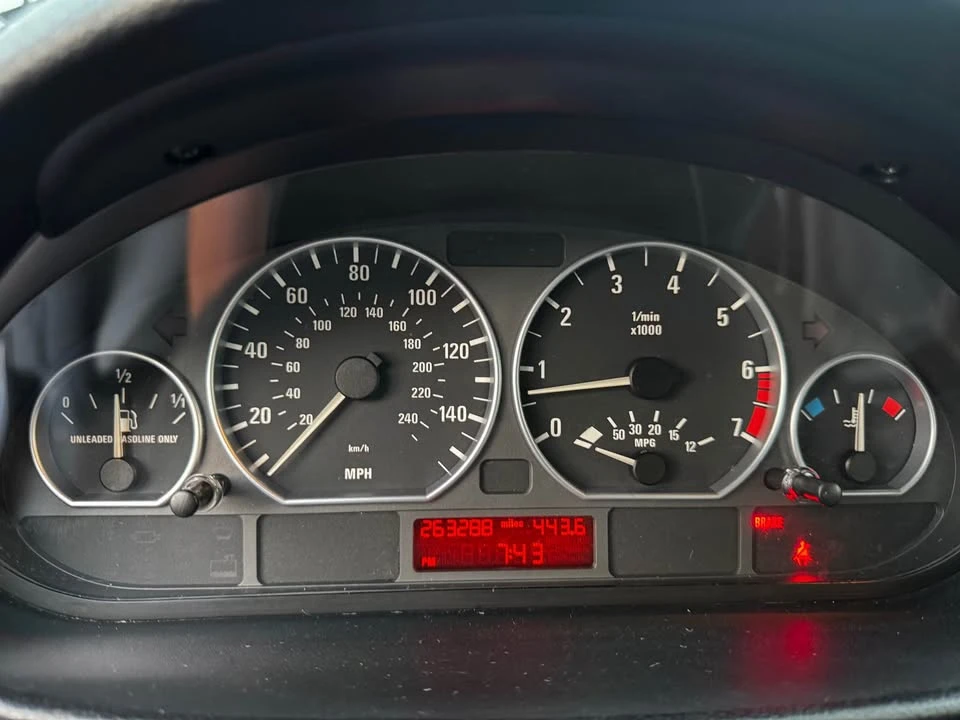 2003 BMW E46 330i & 330Ci - Image 13 of 14