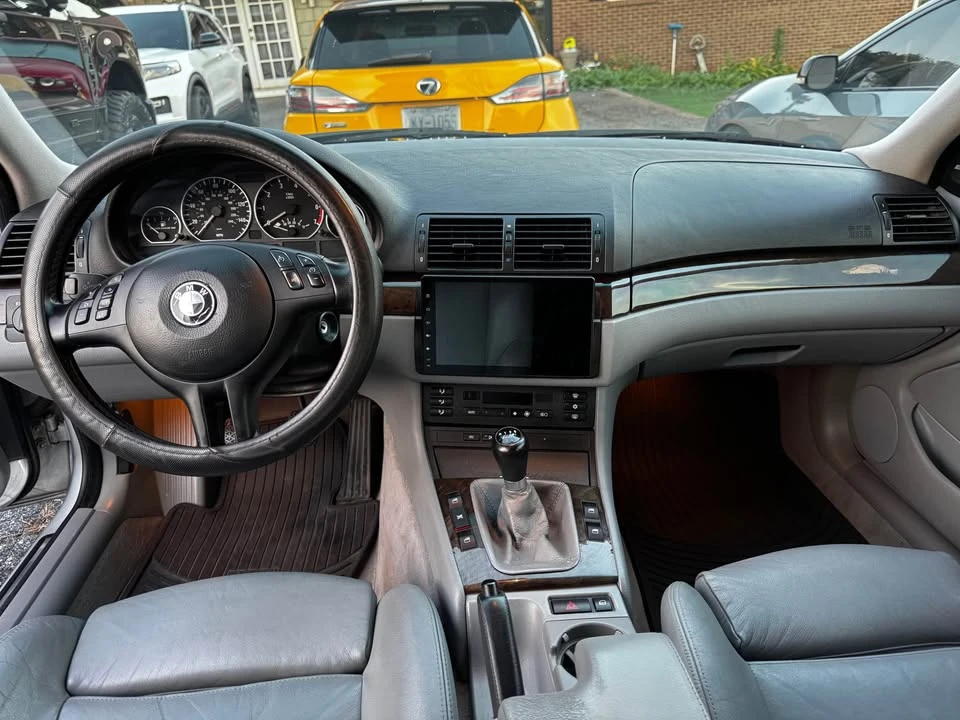 2003 BMW E46 330i & 330Ci - Image 9 of 14