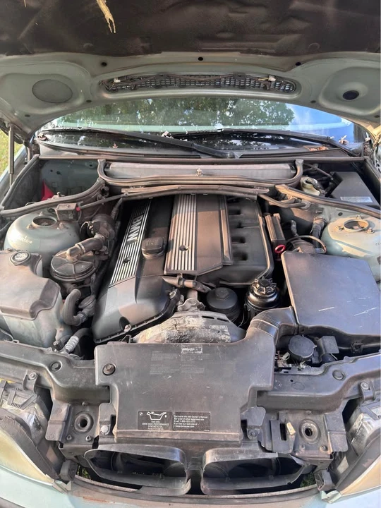 2003 BMW E46 330i & 330Ci - Image 10 of 10