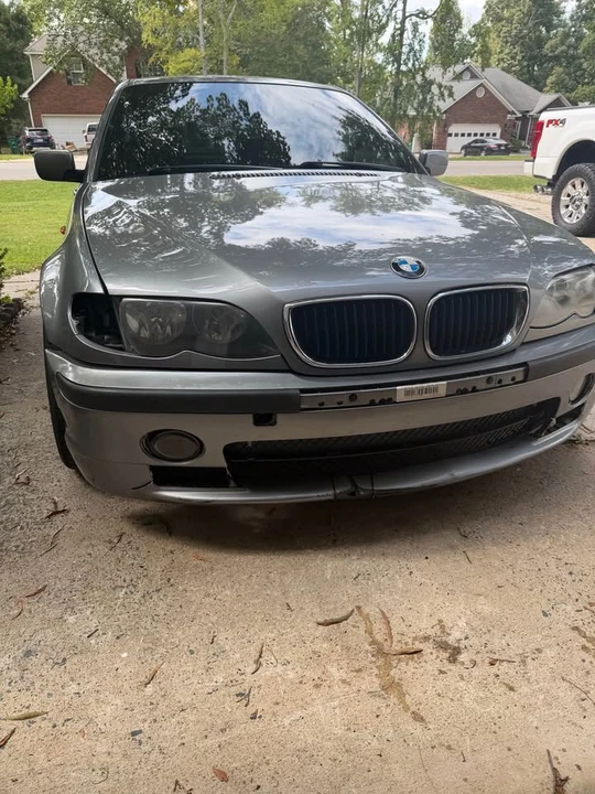 2003 BMW E46 330i & 330Ci - Image 15 of 18