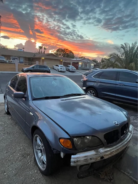 2003 BMW E46 330i & 330Ci - Image 2 of 9