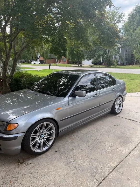 2003 BMW E46 330i & 330Ci - Image 4 of 18