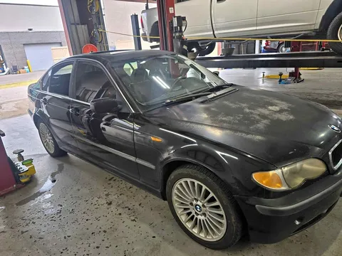 2003 BMW 3 Series 330i xDrive Sedan