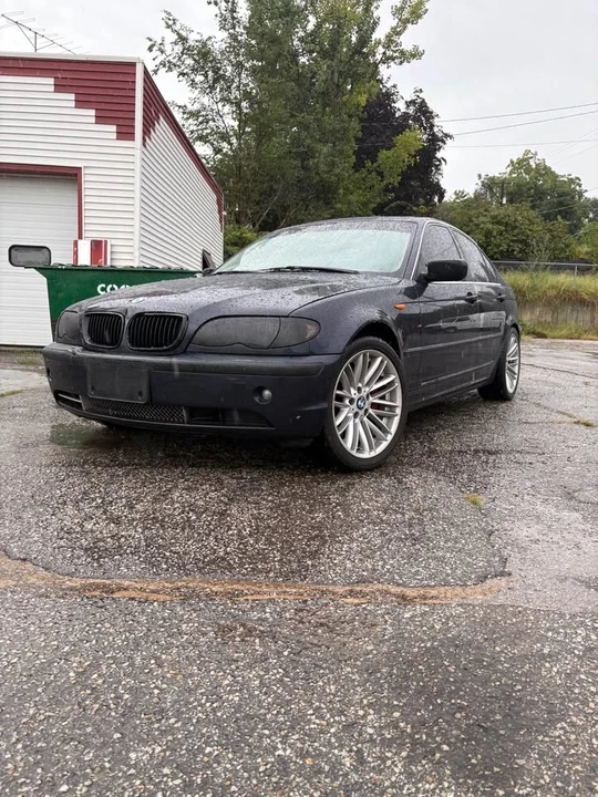 2003 BMW E46 330i & 330Ci - Image 2 of 7