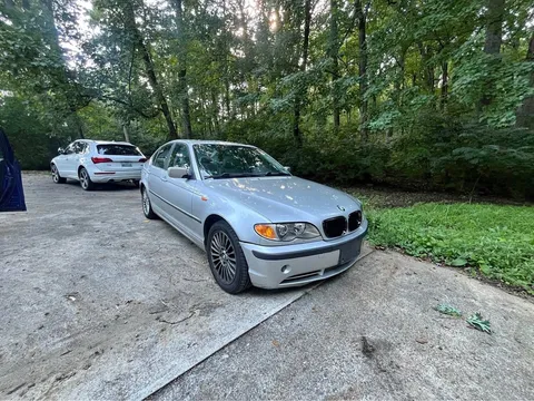 2003 BMW 3 Series 330xi AWD Sedan 4D