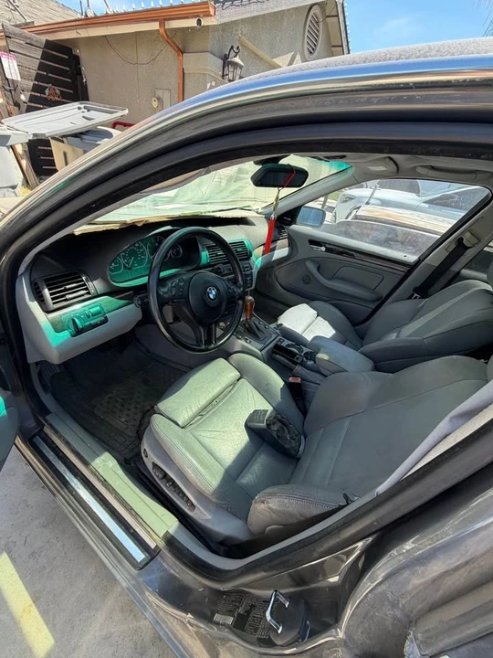 2003 BMW E46 330i & 330Ci - Image 3 of 6