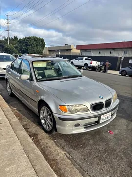 2003 BMW 3 Series 330xi Sedan 4D