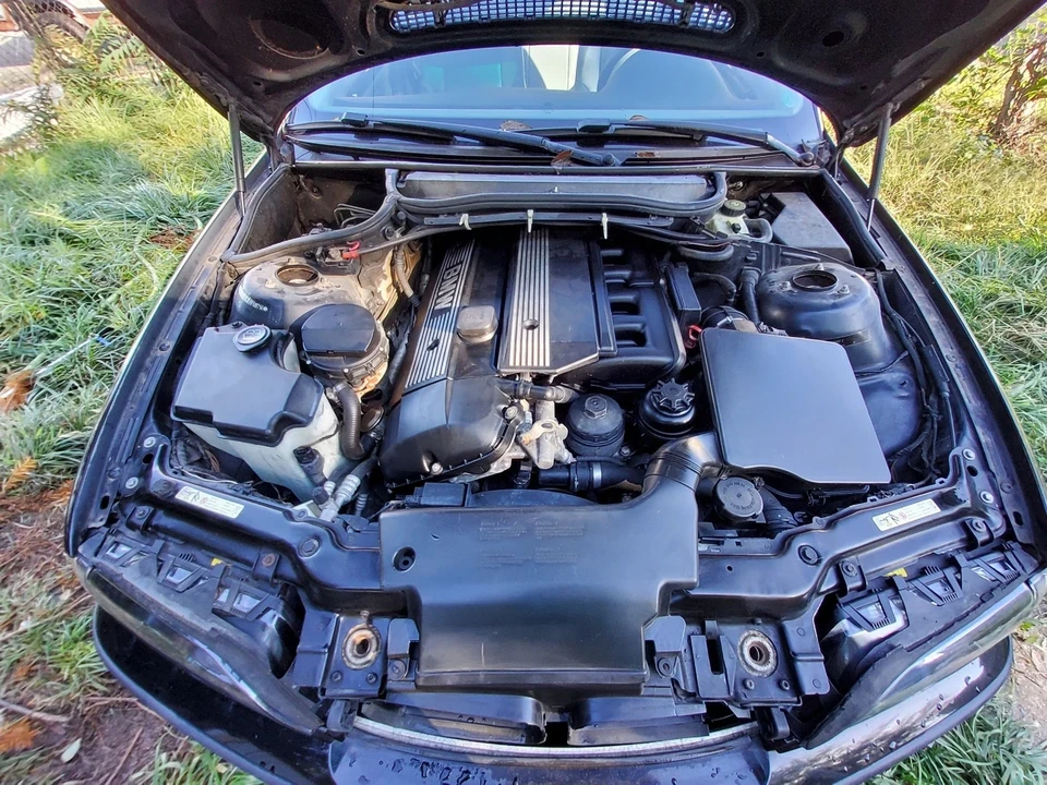 2003 BMW E46 3 Series - Image 9 of 11