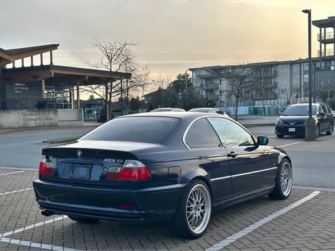 2003 BMW 325ci