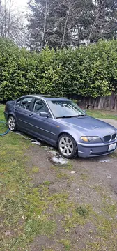 2003 BMW 325i Sedan